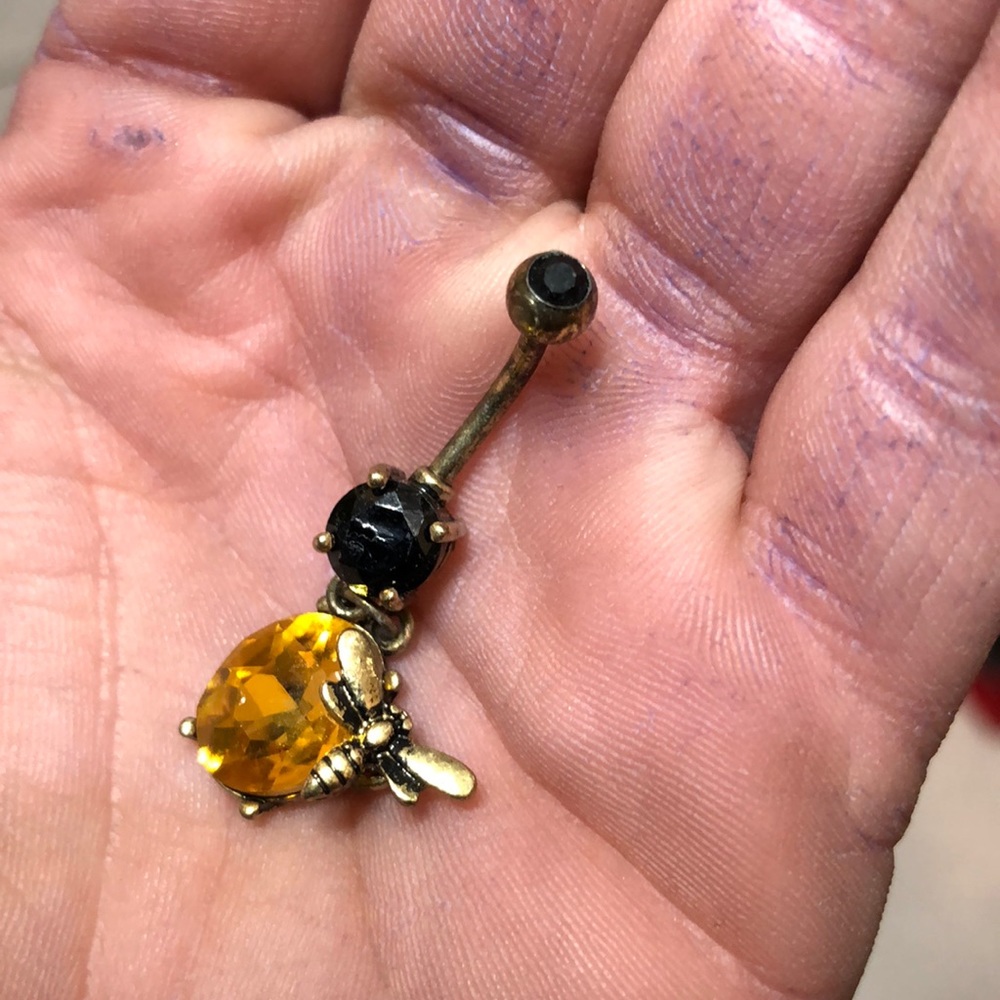 Bee Belly Button Ring 🐝